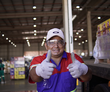 Colaborador da equipe operacional Grupo Vyas